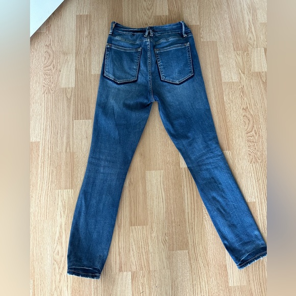 Good American size 4 high rise jeans - Picture 2 of 3